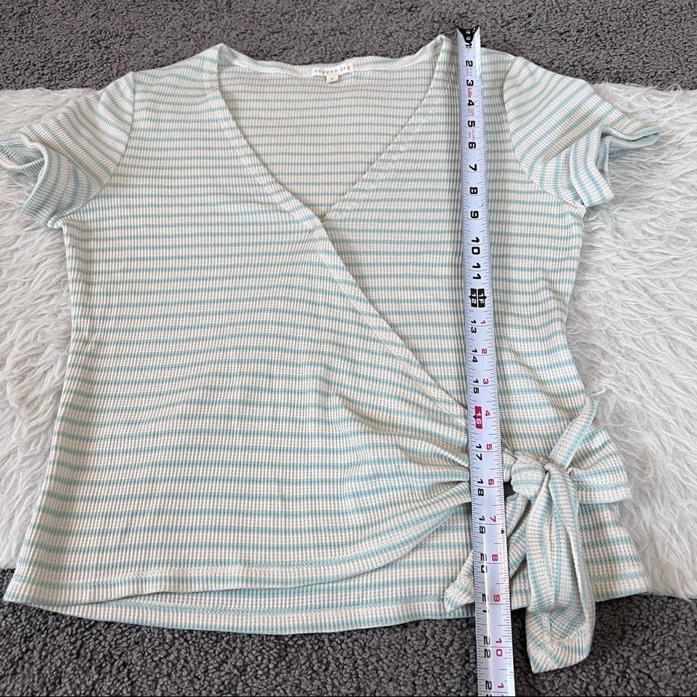 Copper Key waffle knit striped wrap top Large - Picture 8 of 8